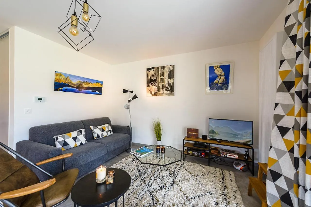 Appartement St Jorioz-Le Parc St-Jore Centre Village Avec Jardin Au Calme Par Lla Selections By Location Lac Annecy Saint-Jorioz